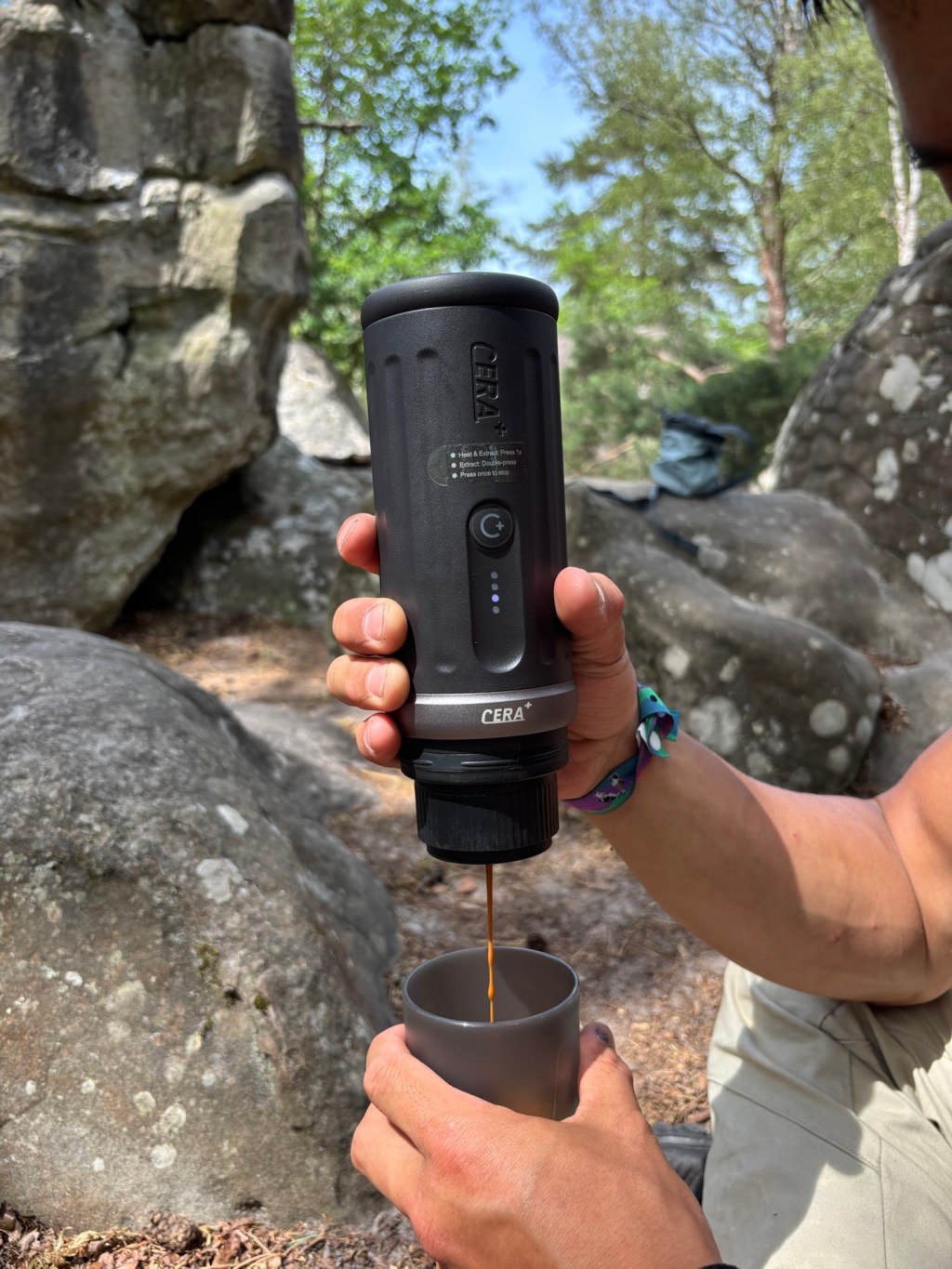 戶外旅行如何喝一杯好咖啡？一部解決早晨咖啡問題的 Espresso Machine